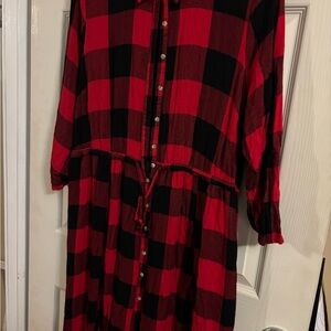 Maurice’s Red  and Black Plaid Button-Up Dress size 1x